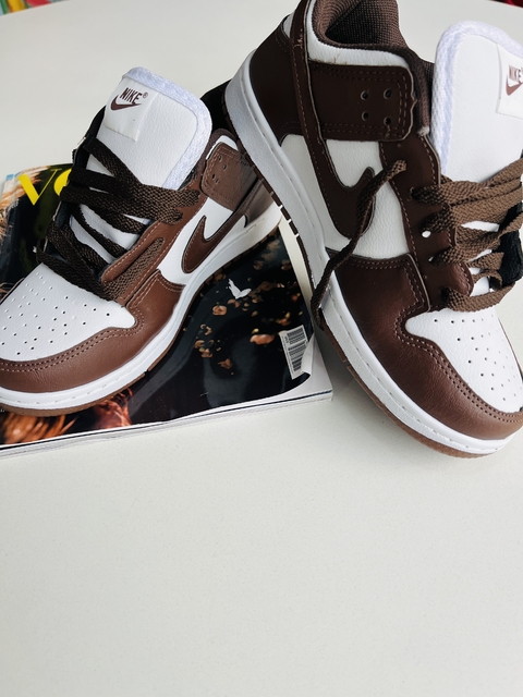 Tênis marrom - comprar online