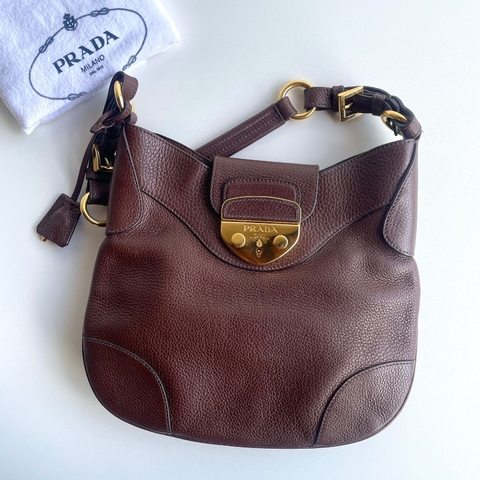 Prada Vitello Daino Pushlock Hobo Marrom