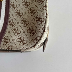 Mochila Guess Viola Crossbody Monograma - loja online