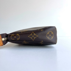 Louis Vuitton Pochette Accesoires Monograma na internet