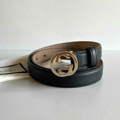 Cinto Gucci Fino Interlocking Preto - comprar online