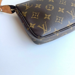 Louis Vuitton Pochette Accesoires Monograma - comprar online