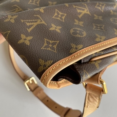 Louis Vuitton Menilmontant MM Monograma na internet