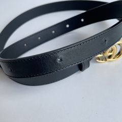 Cinto Gucci GG Marmont Fino Preto - comprar online