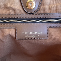 Burberry Haymarket Check Small Tote - Vai Vem no Closet