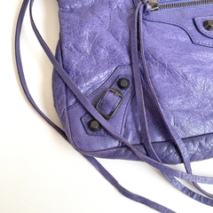 Clutch Balenciaga Studded Roxa - Vai Vem no Closet