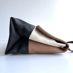 Celine All Soft Tri Color - Vai Vem no Closet