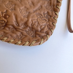 Chanel Floral Hobo Crossbody na internet