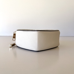 Imagem do Coach Heart Crossbody