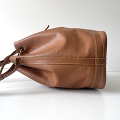 Louis Vuitton Nóe MM Epi Vintage na internet