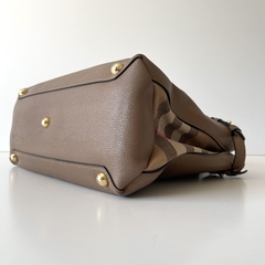 Imagem do Burberry House Check Banner Tote