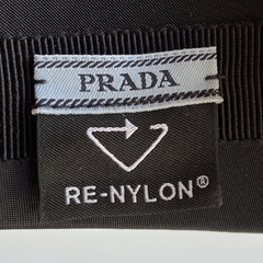 Tiara Prada Re-Nylon Preta