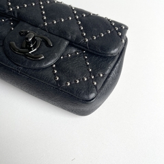 Chanel Paris-Dallas Studded Mini na internet