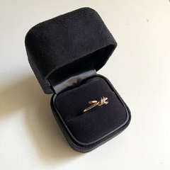 Anel Tiffany & Co. Knot na internet