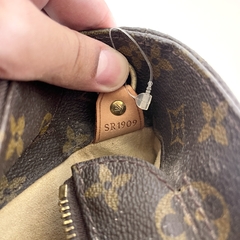Louis Vuitton Luco Monograma - loja online