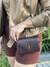 BOLSA CARTEIRA ENVELOPE SOFT CAFÉ - comprar online