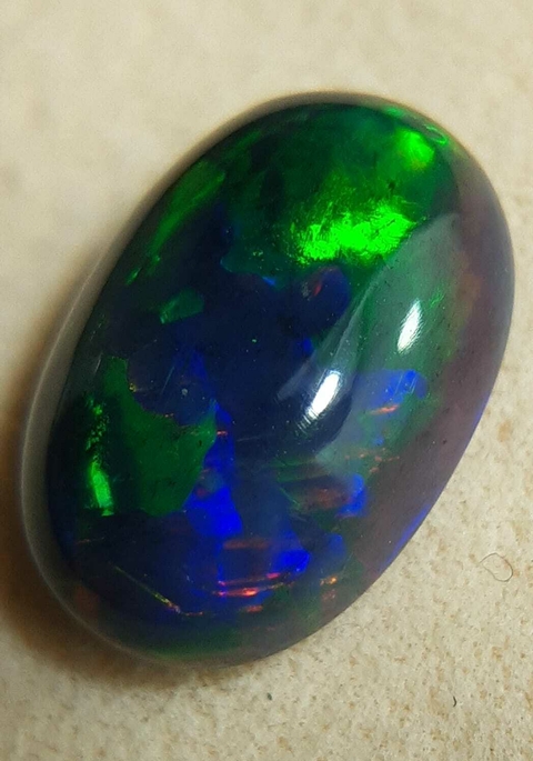 Opala De Fogo, Opala Negra, Oval 08MMx12MM, Etiópia