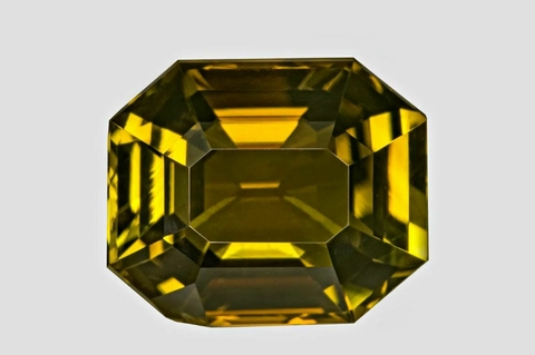 Alexandrita Natural, Verde / Acastanhado, Octogonal 6.56Cts - Quilates