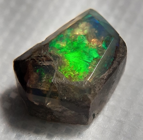 Opal, Ethiopian Opal, 15mm x 11mm, 7.70 Cts - Carats - buy online