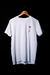 Remera “NATURAL VIBES” en internet