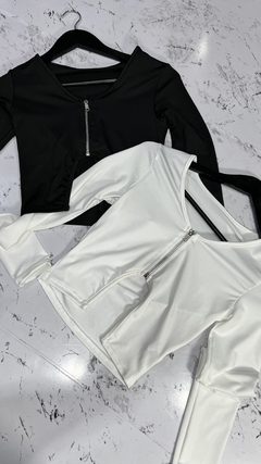 CAMISETA LYCRA CON CIERRE - comprar online