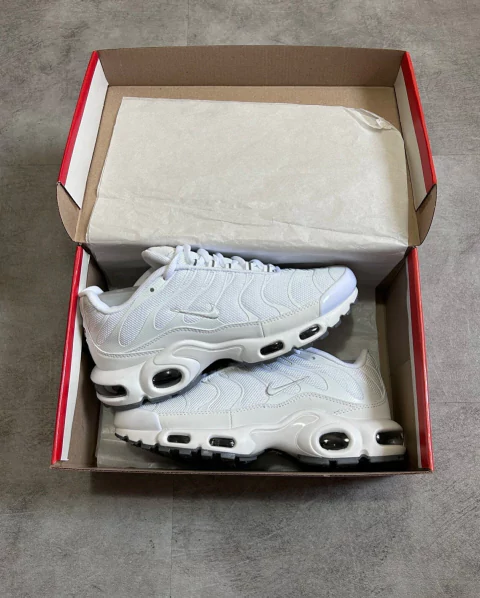 NIKE TN PLUS IMPORTADO