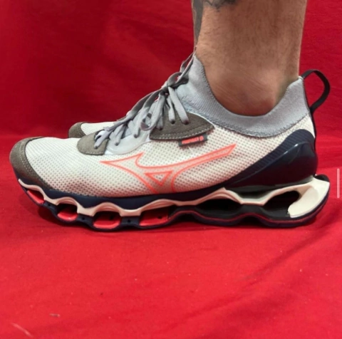 MIZUNO PROPHECY BETA