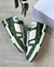 LOUIS VUITTON TRAINER na internet