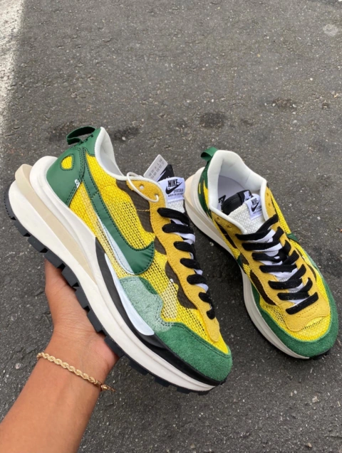NIKE X SACAI VAPORWAFFLE