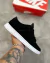 NIKE SB DUNK LOW BLACK CAMURÇA na internet
