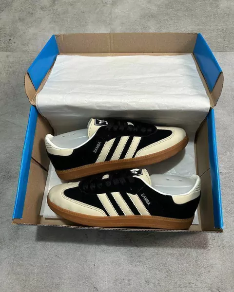 ADIDAS SAMBA