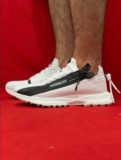 GIVENCHY COM ZÍPER LATERAL