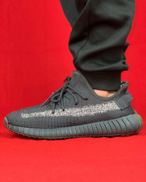 ADIDAS YEEZY BOOST 350 CINZA REFLETIVO