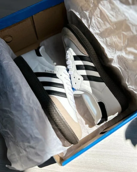 ADIDAS SAMBA
