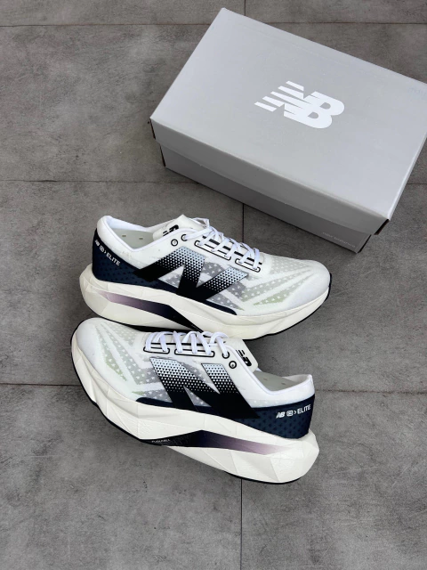 NEW BALANCE FUELCELL REBEL V4 - comprar online