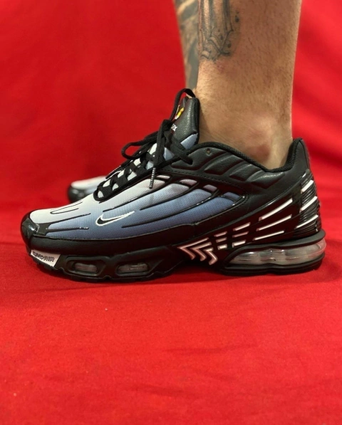 NIKE AIR MAX TN PLUS 3