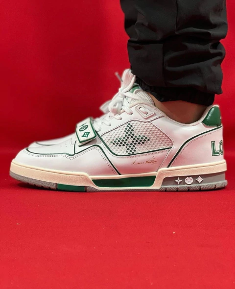 LOUIS VUITTON TRAINER COM VELCRO