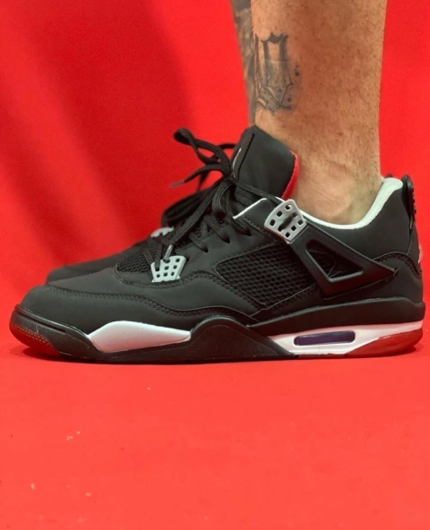 NIKE JORDAN 4 S PRETO E VERMELHO