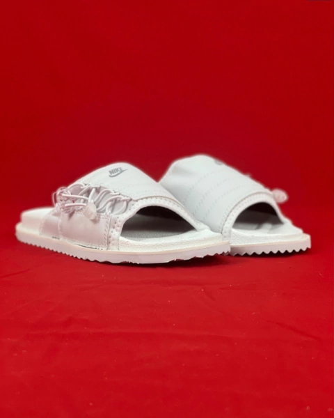 NIKE SLIDE BRANCO