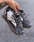 ADIDAS YEEZY BOOST 700 na internet