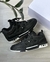 LOUIS VUITTON TRAINER na internet
