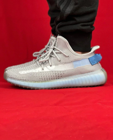 ADIDAS YEEZY BOOST 350 IMPORTADO