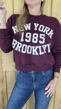 BUZO NEW YORK en internet