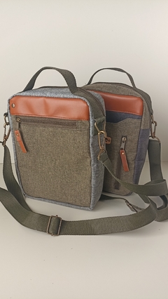 Morral Max en internet