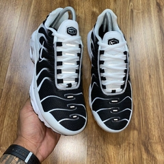 Nike Air Max Tn Plus White / Black - UZBRIO