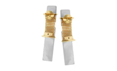 Brinco Retângulo Pedra Madre Pérola Ródio Negro - Martinna - Gold Skill - comprar online