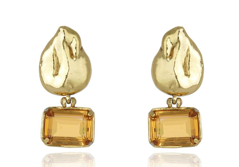 Brinco Gota Martelado Ouro - Nacre - Claudia Arbex