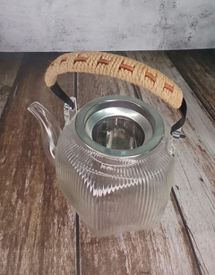 Tetera De Vidrio 1 Litro Con Filtro De Acero E Infusor Y Asa en internet