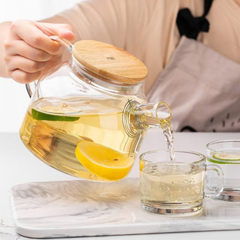 Jarra De Vidrio Con Tapa Bambu Diseño Glass Pettish Online - Pettish Bazar