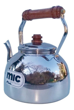 Pava Acero Inoxidable 1,6Lts Mango Madera Mic - comprar online